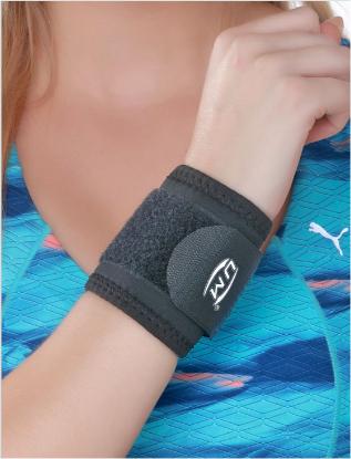 Picture of Wrist Wrap With Double Lock Universal