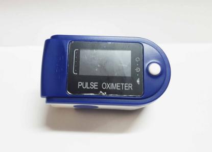 Picture of Finger Tip Pulse Oximeter