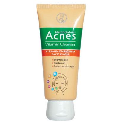 Picture of Acnes Vitamin Cleanser 150gm