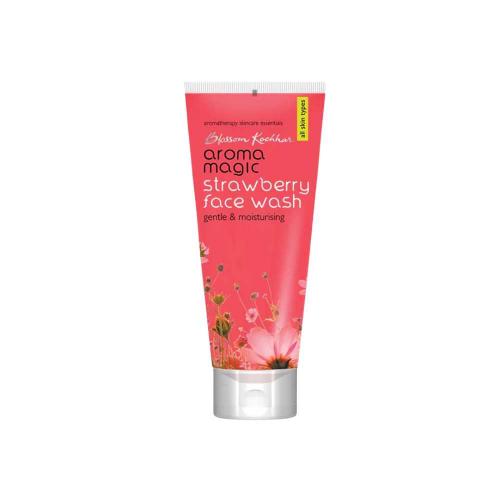 Picture of Aroma Magic Strawberry Face Wash 100ml
