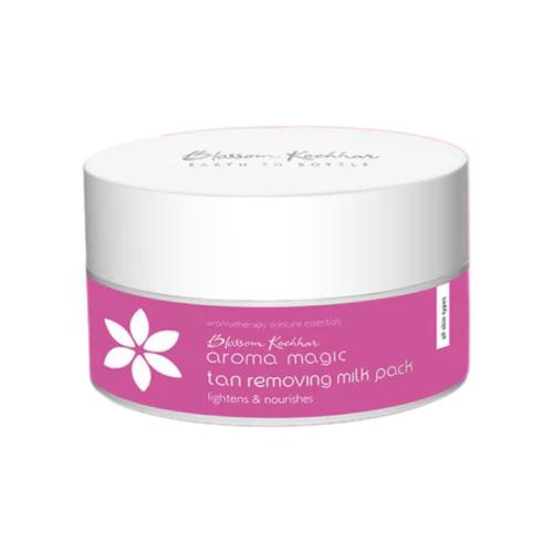 Picture of Aroma Magic Tan Removing Milk Pack 35gm